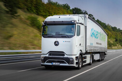 Mercedes-Benz Trucks alla prova elettrica su lunga distanza